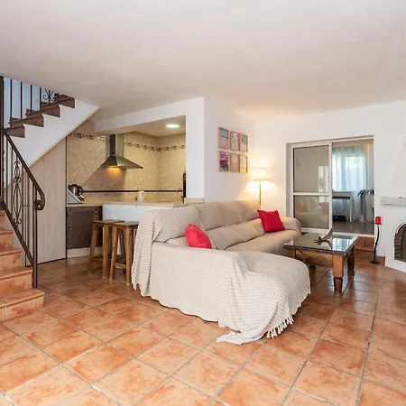 Spacious And Bright House Next To The * Marbella