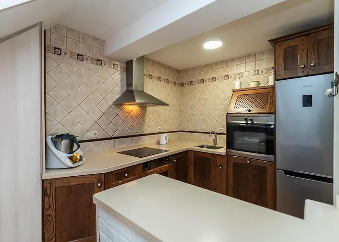 Spacious And Bright House Next To The * Marbella